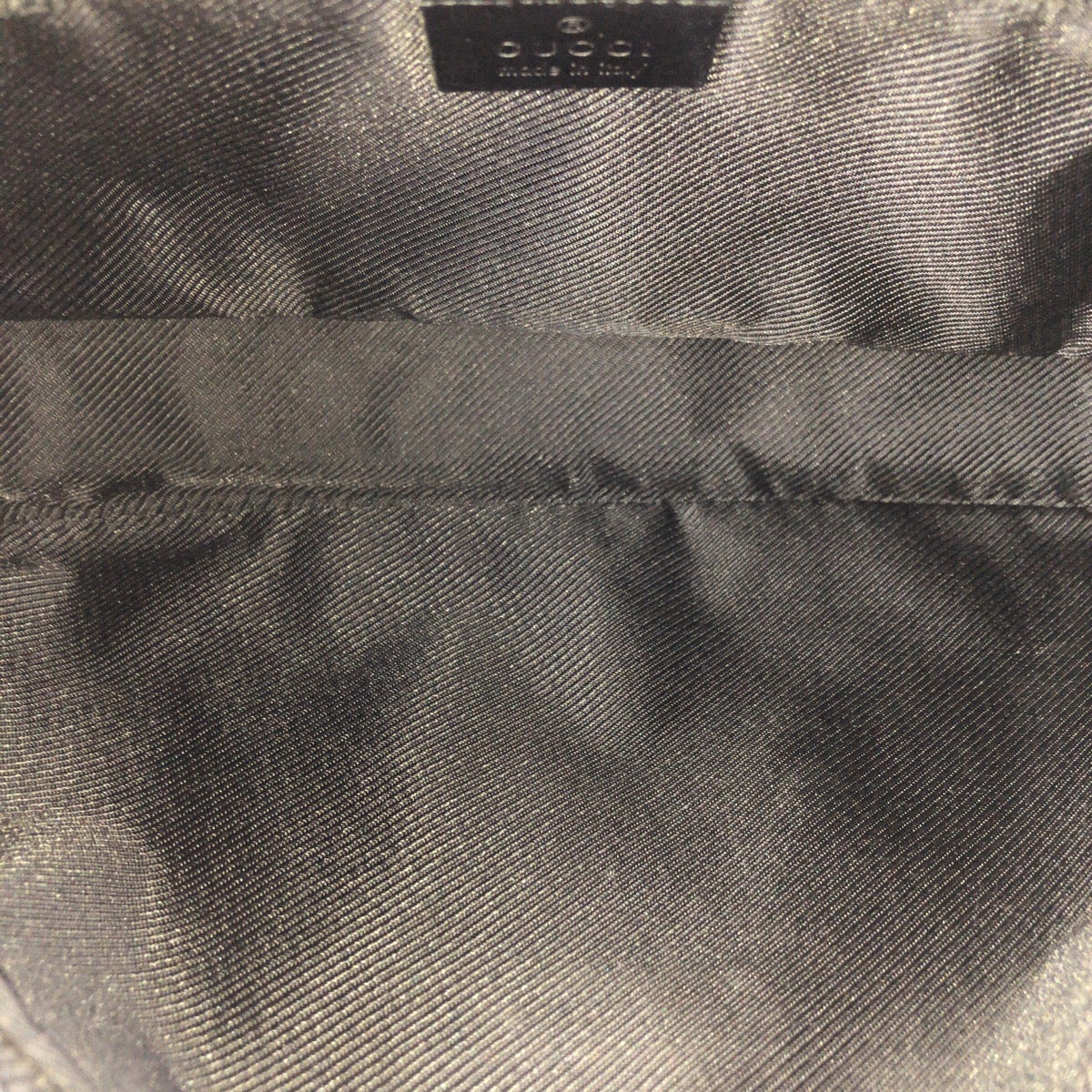 25292
GUCCI グッチ ブラック 黒 シルバー金具 GGキャンバス / レザー 35098 ショルダーバッグ レディース ABP35