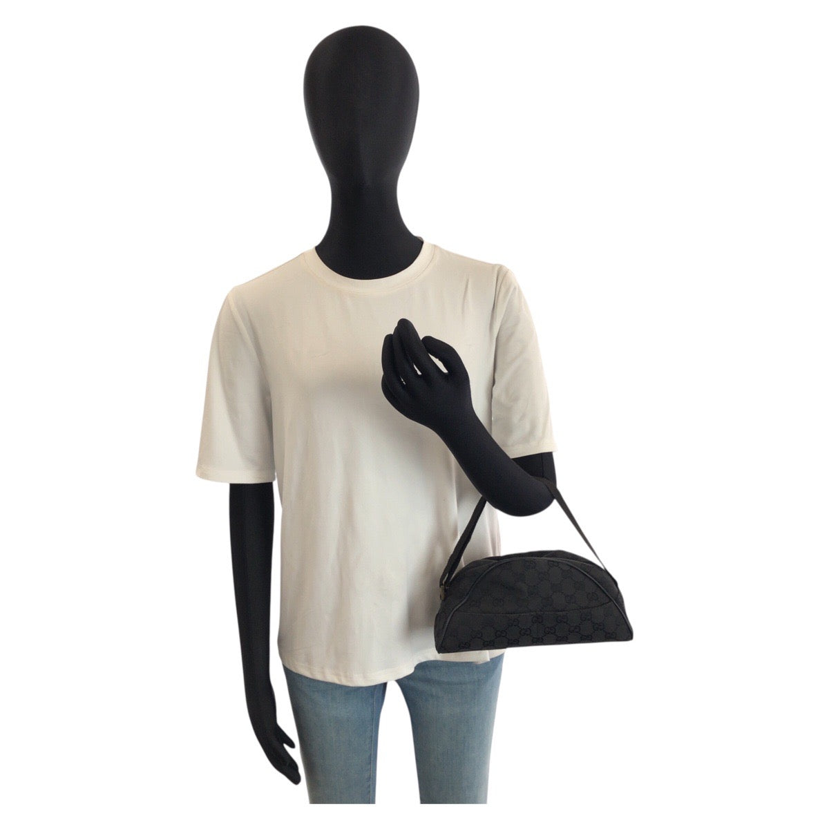 25293
GUCCI グッチ ハーフムーン ブラック 黒 ゴールド金具 GGキャンバス 90781 ハンドバッグ ショルダーバッグ レディース AB28