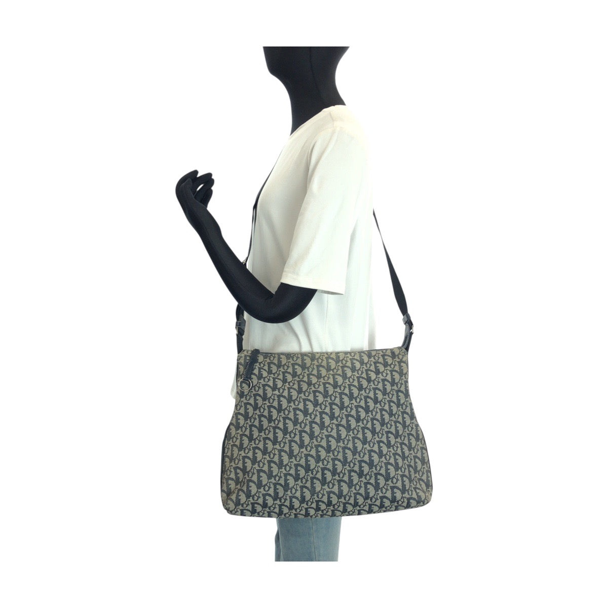 25298
Dior ディオール ヴィンテージ トロッター ネイビー グレー シルバー金具 キャンバス / レザー 01RU 0094 ショルダーバッグ メッセンジャーバッグ レディース AB42