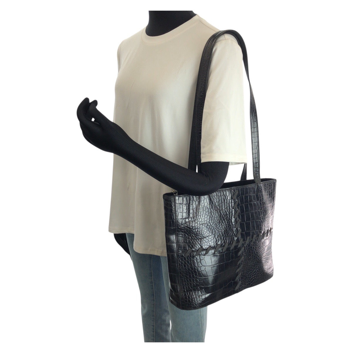 25312
YVES SAINT LAURENT イヴ サンローラン ヴィンテージ YSL 型押し ブラック 黒 ゴールド金具 レザー トートバッグ ショルダーバッグ レディース AB28