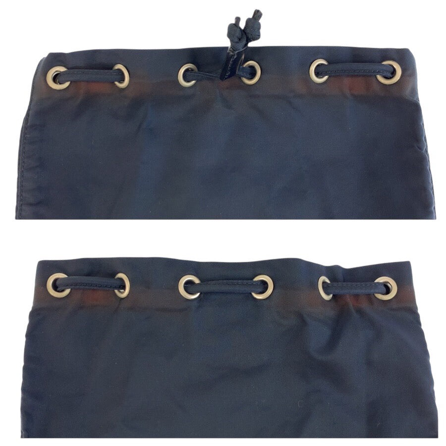 25350
PRADA プラダ テスート 三角ロゴプレート ネイビー シルバー金具 ナイロン 巾着ポーチ レディース AB16