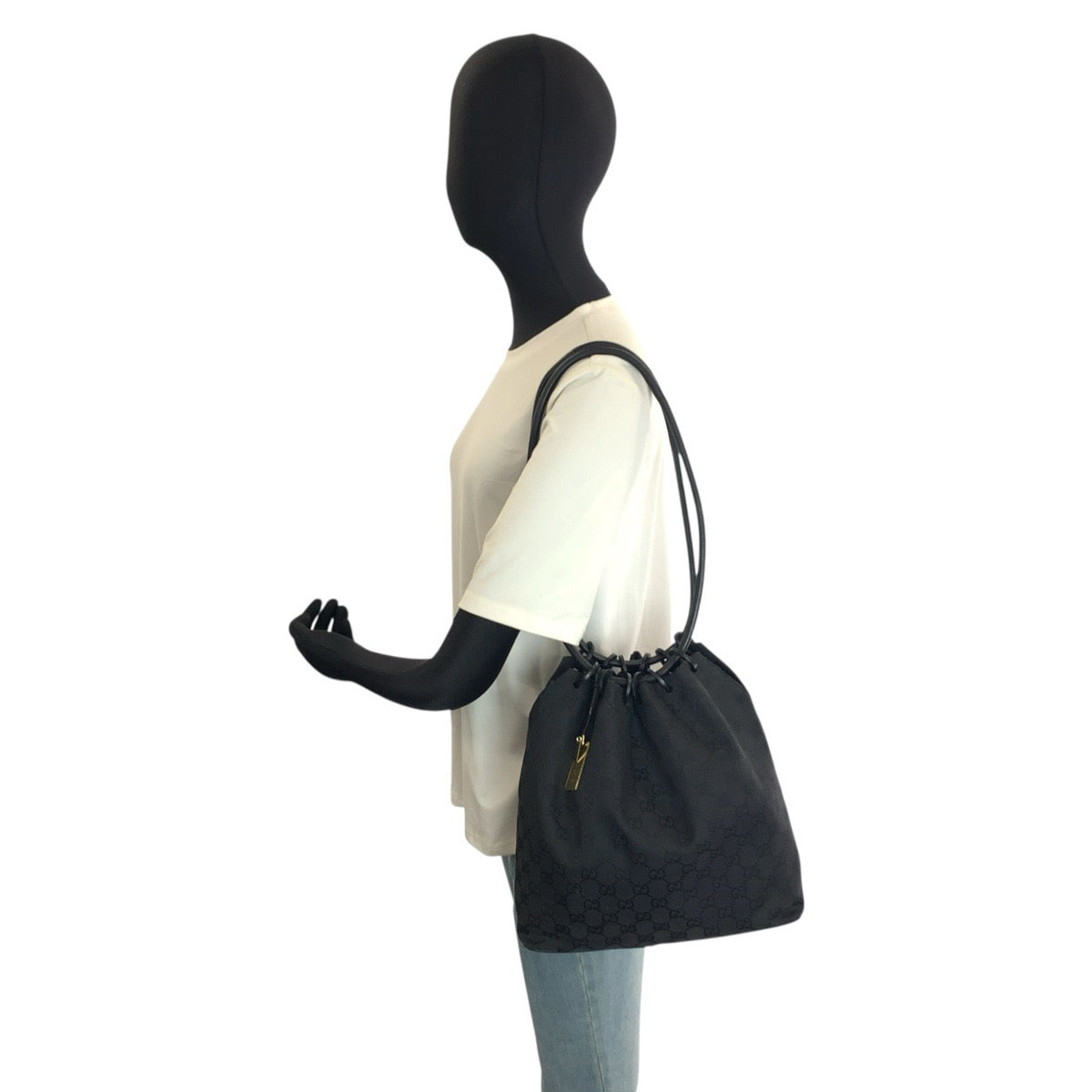25352
GUCCI グッチ ブラック 黒 ゴールド金具 GGキャンバス / レザー 90644 巾着ショルダーバッグ レディース ABP36
