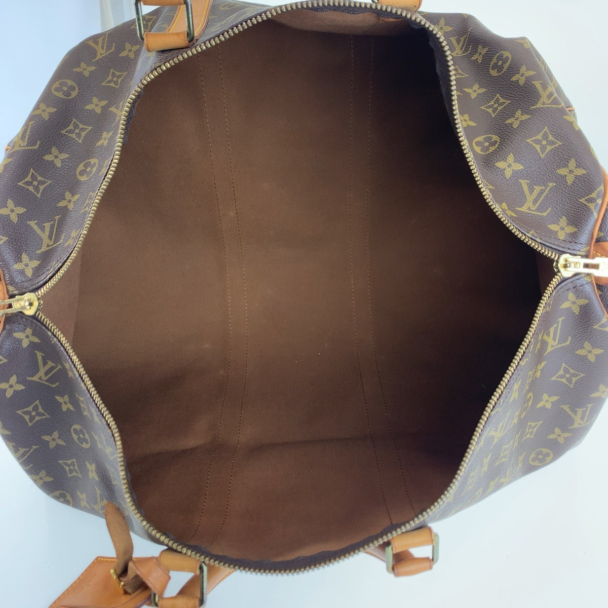 25357
LOUIS VUITTON ルイヴィトン モノグラム キーポル55 ブラウン ゴールド金具 PVC / レザー M41424 ボストンバッグ 男女兼用 レディース AB58