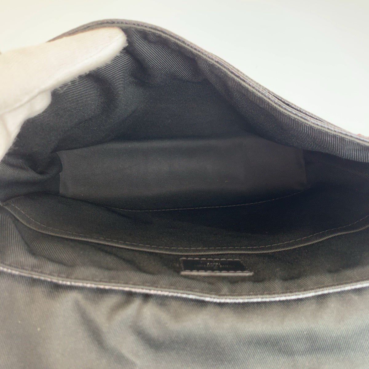25378
LOUIS VUITTON ルイヴィトン ダミエ グラフィット ディストリクト PM NM ブラック マルチカラー PVC N40040 ショルダーバッグ メッセンジャーバッグ メンズ ABP110