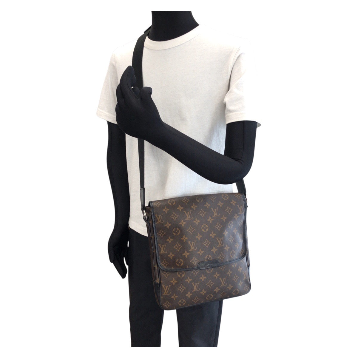 25380
LOUIS VUITTON ルイヴィトン モノグラム マカサー バスMM ブラウン ダークブラウン シルバー金具 PVC M56715 ショルダーバッグ メッセンジャーバッグ メンズ AB80