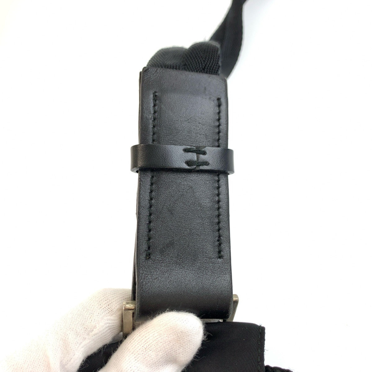 25384
PRADA プラダ テスート 三角ロゴプレート ブラック 黒 シルバー金具 ナイロン ショルダーバッグ メッセンジャーバッグ レディース AB28