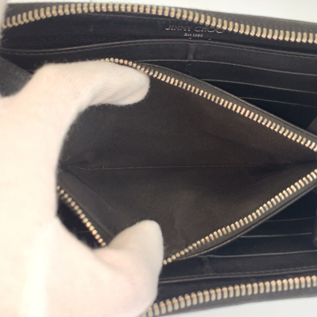 25399
JIMMY CHOO ジミーチュウ スターエンボス ブラック 黒 シルバー金具 レザー 長財布 ロングウォレット 男女兼用 メンズ ABP21
