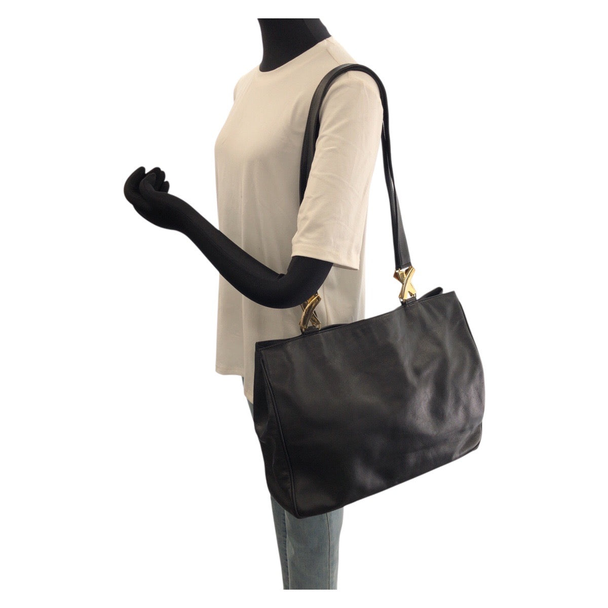 25448
Paloma Picasso パロマピカソ ヴィンテージ ブラック 黒 ゴールド金具 レザー ショルダーバッグ レディース ABP14