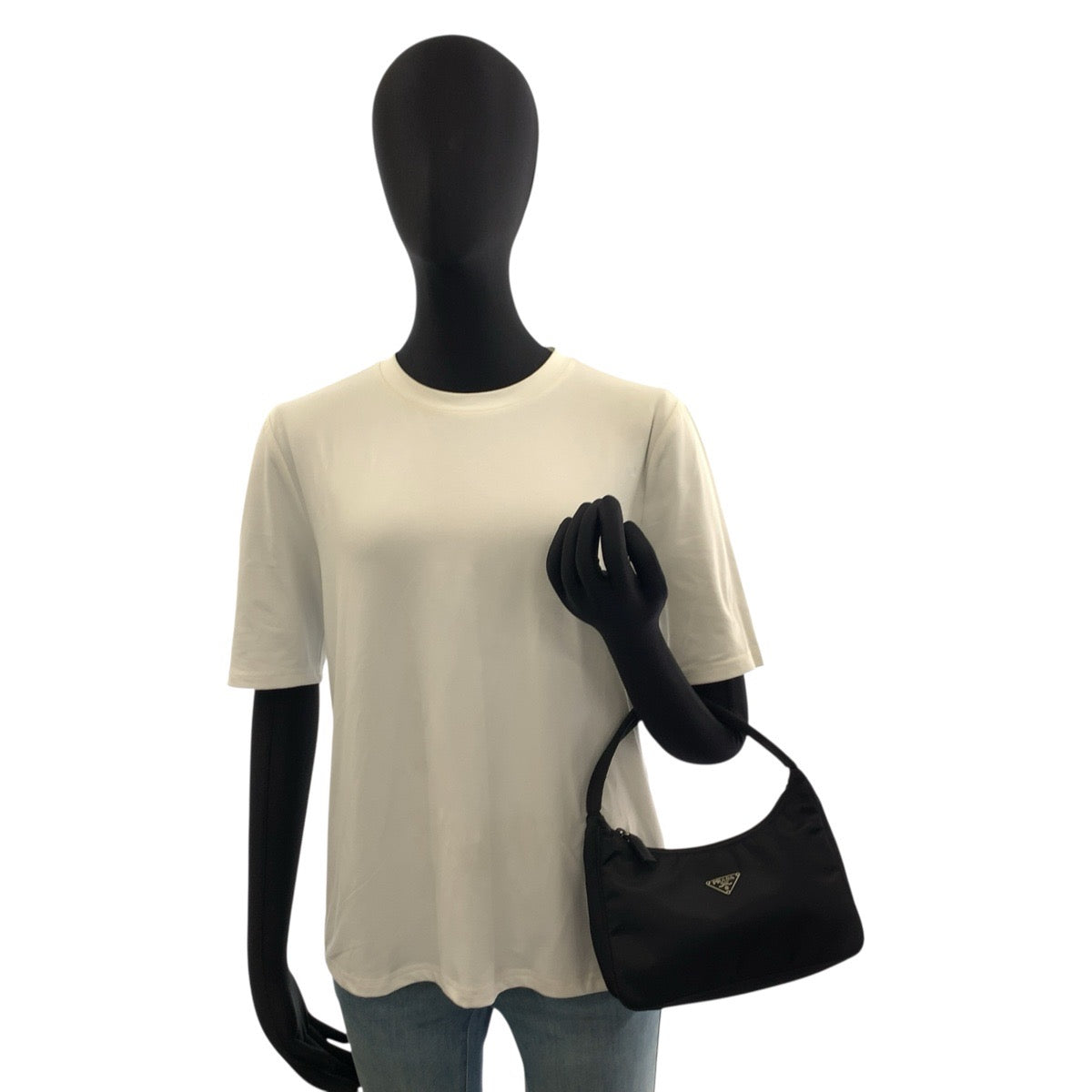 25460
PRADA プラダ テスート 三角ロゴプレート ブラック 黒 シルバー金具 ナイロン ハンドバッグ アクセサリーポーチ レディース A44