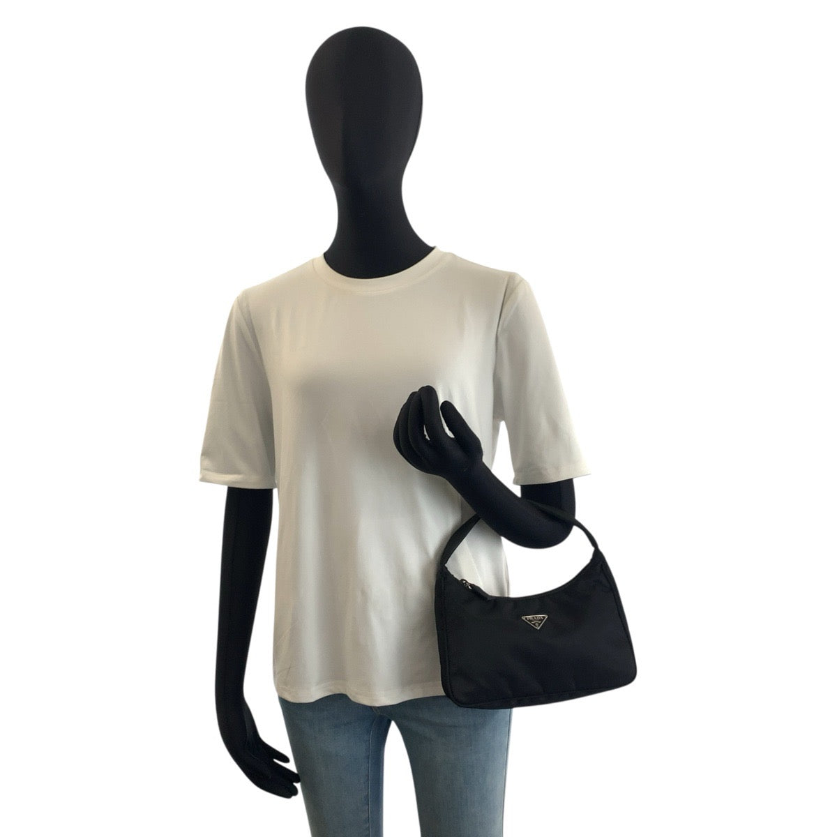 25462
PRADA プラダ テスート 三角ロゴプレート ブラック 黒 シルバー金具 ナイロン ハンドバッグ アクセサリーポーチ レディース A44