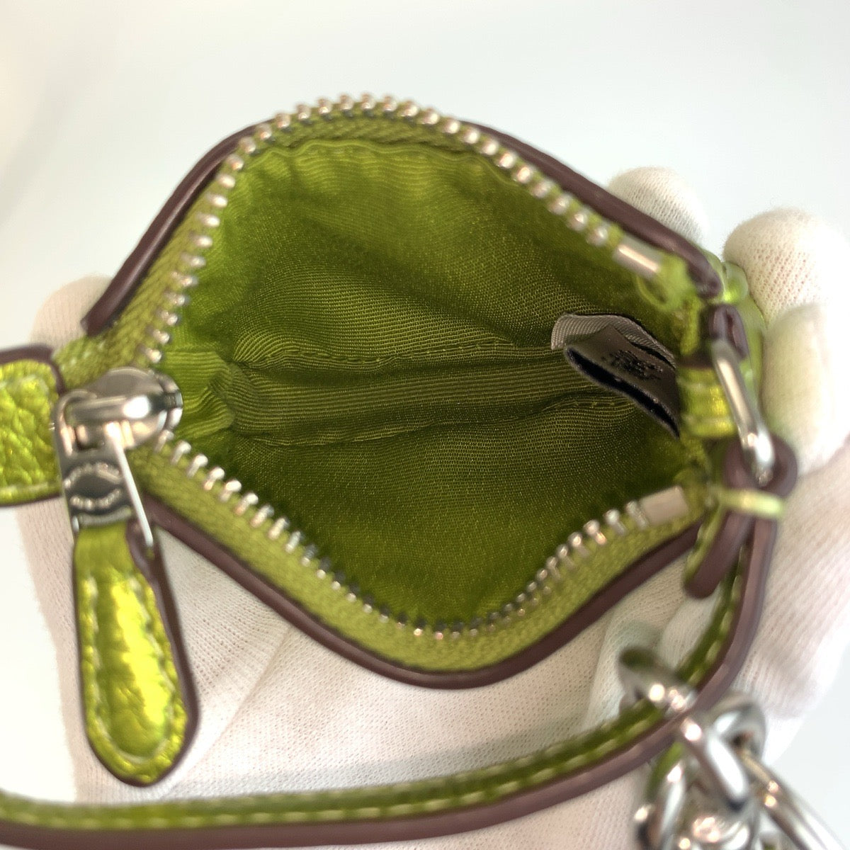 25487
COACH コーチ ミニ ノリータ グリーン メタリックグリーン レザー CP360 バッグチャーム キーホルダー レディース A9
