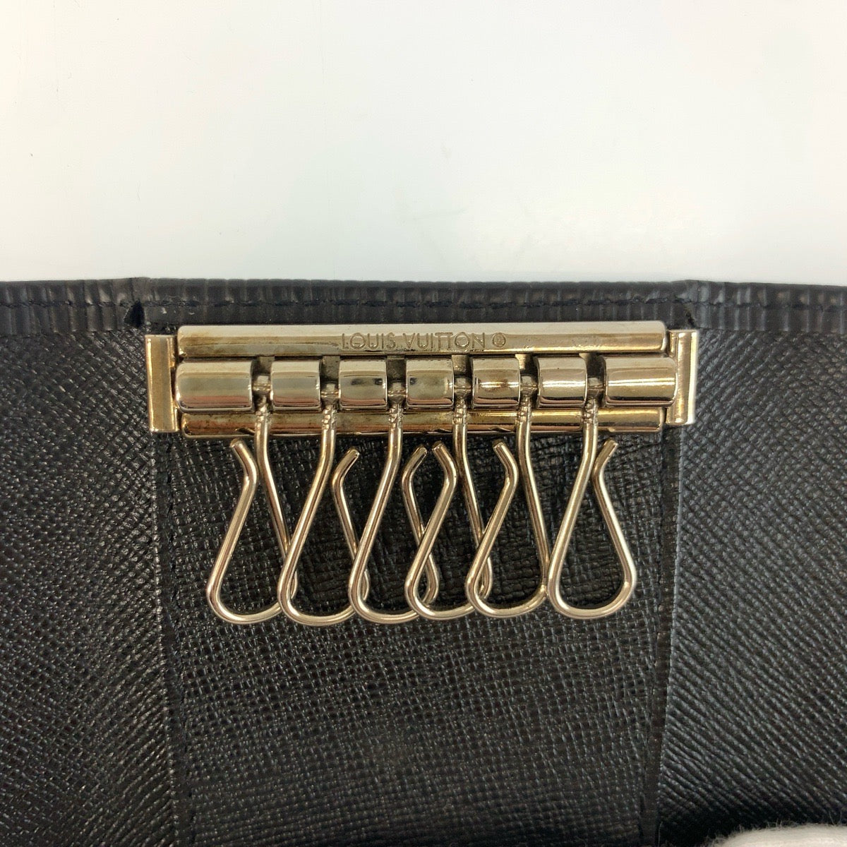 25502
LOUIS VUITTON ルイヴィトン エピ ミュルティクレ6 ブラック 黒 レザー M63812 キーケース 6連 メンズ ABP9
