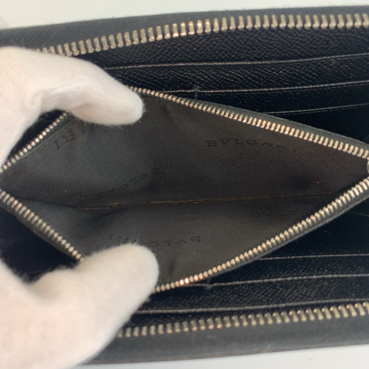25506
BVLGARI ブルガリ ブラック 黒 シルバー金具 レザー 長財布 ロングウォレット メンズ AB16
