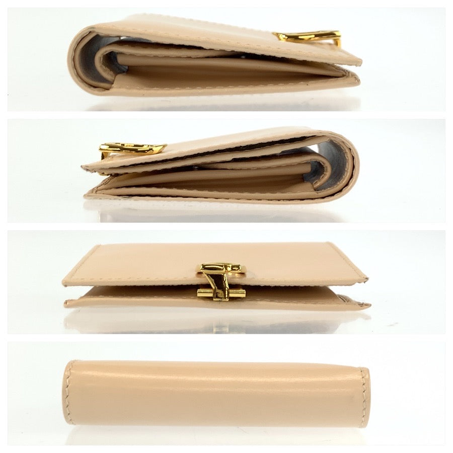 25511
GUCCI グッチ Gロゴ ベージュ ゴールド金具 レザー 035 2149 1848 折り財布 コンパクトウォレット レディース A21