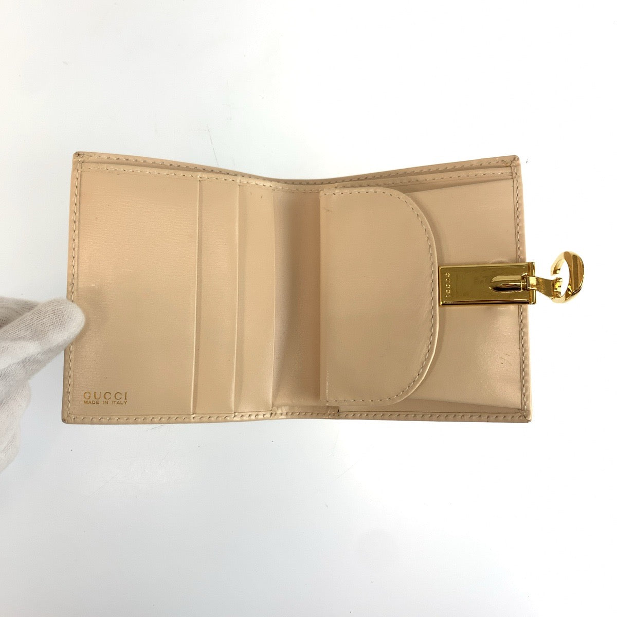 25511
GUCCI グッチ Gロゴ ベージュ ゴールド金具 レザー 035 2149 1848 折り財布 コンパクトウォレット レディース A21