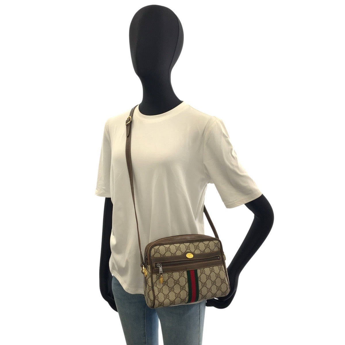 25538
GUCCI グッチ ヴィンテージ シェリーライン ブラウン ベージュ ゴールド金具 GGスプリームキャンバス 010 378 ショルダーバッグ ポシェット レディース ABP37