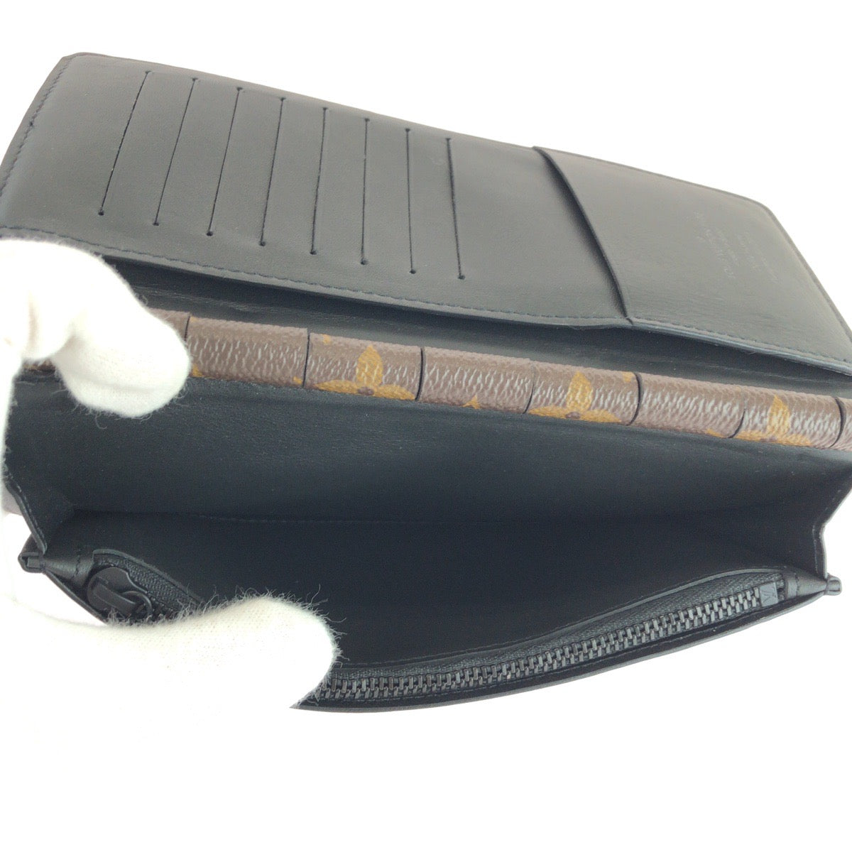 25552
LOUIS VUITTON ルイヴィトン モノグラムソーラーレイ ポルトフォイユ ブラザ ヒンジ ブラウン PVC M67449 長財布 ロングウォレット メンズ SA70