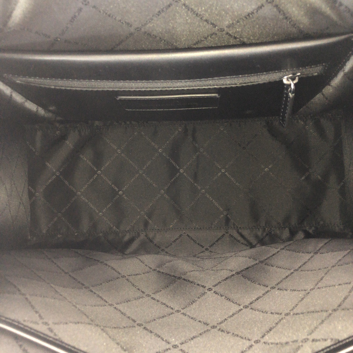 25562
Michael Kors マイケルコース COOPER エンボスロゴ ペブル グレー シルバー金具 レザー トートバッグ ショルダーバッグ レディース A20