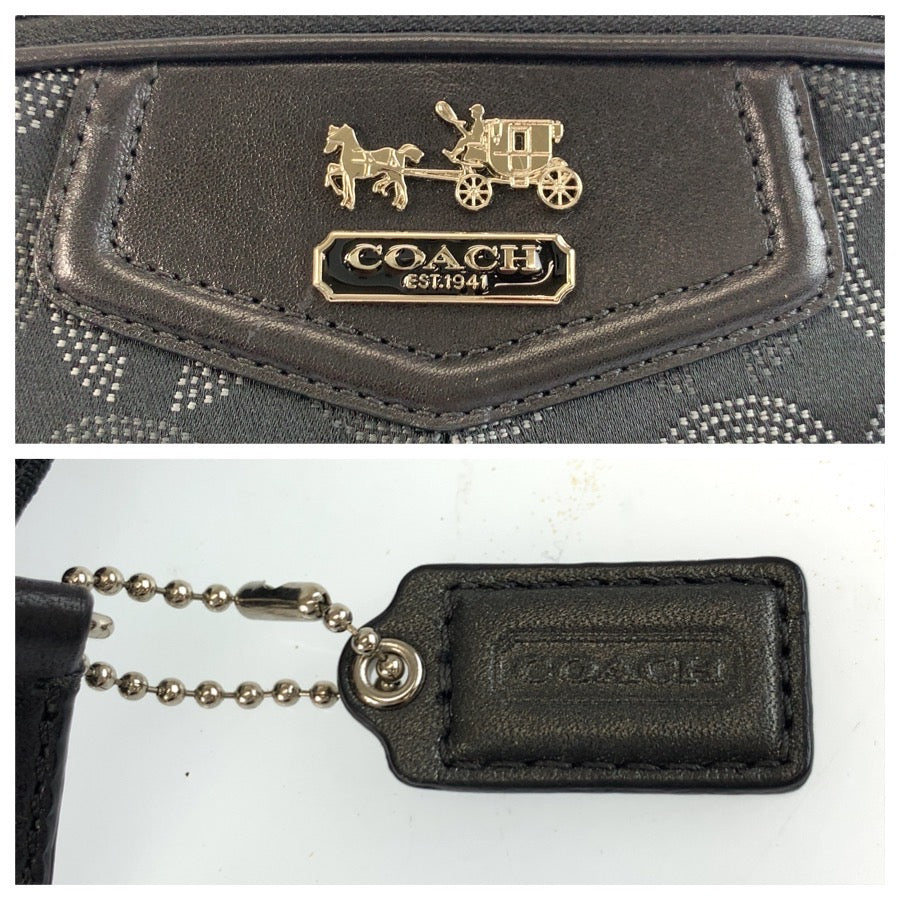 25598
COACH コーチ オプアート ブラック 黒 シルバー金具 ナイロン ポーチ メイクポーチ レディース A1