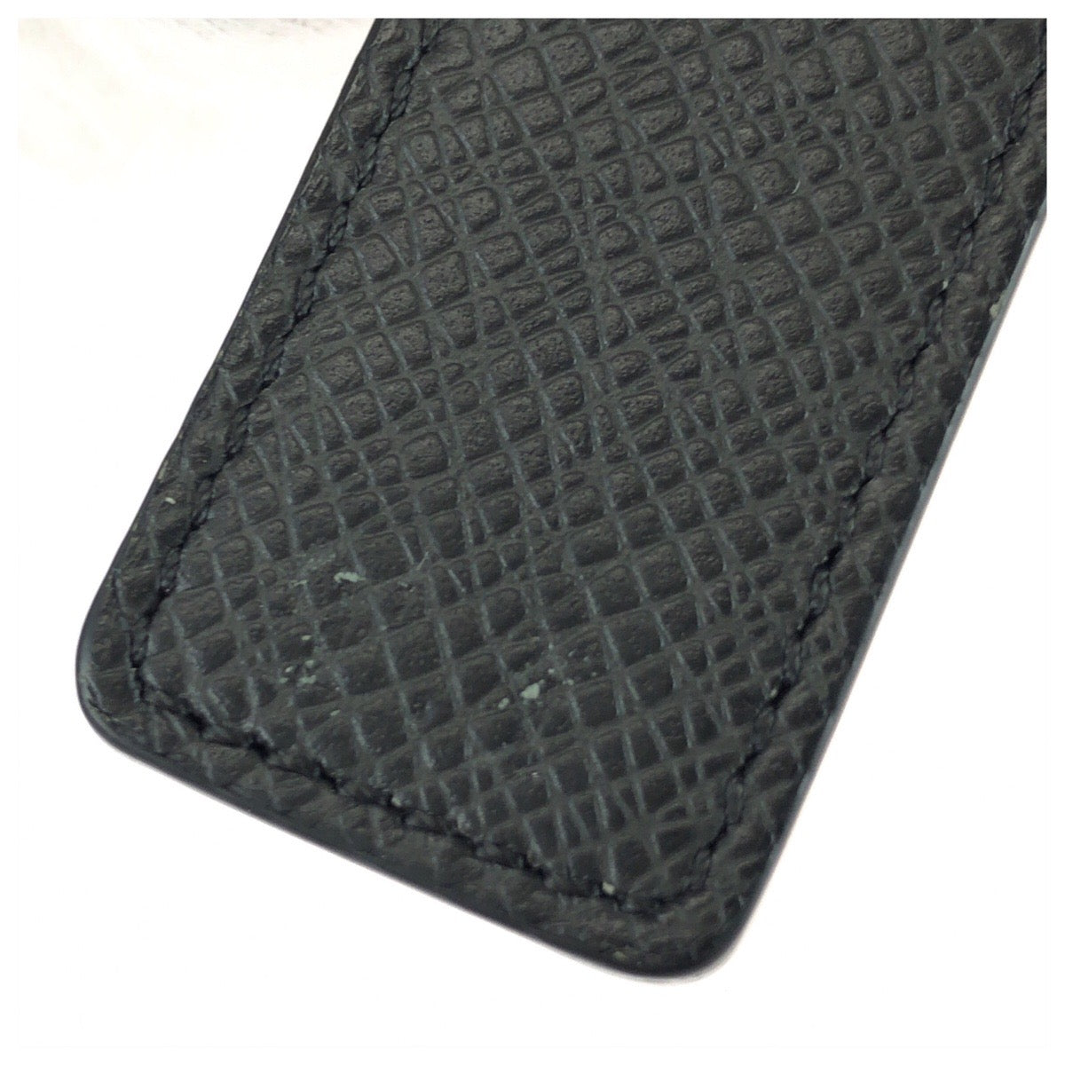 25646
LOUIS VUITTON ルイヴィトン タイガ ポルトクレ ネオLVクラブ ブラック 黒 シルバー金具 レザー / メタル キーリング キーホルダー メンズ B7