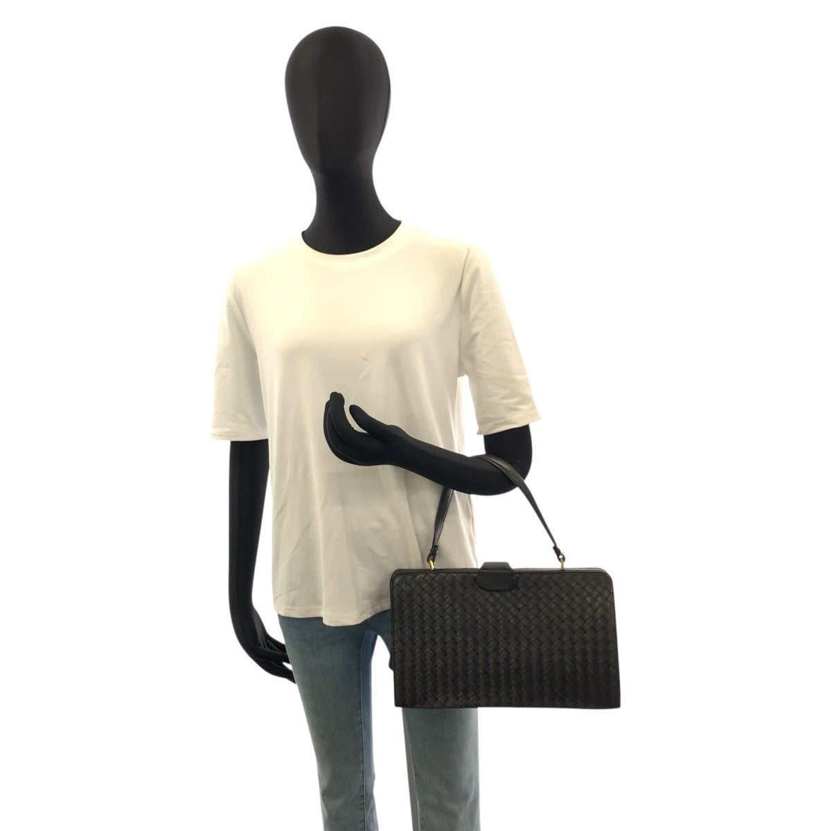 25655
BOTTEGAVENETA ボッテガヴェネタ ヴィンテージ イントレチャート ブラック 黒 ゴールド金具 レザー ハンドバッグ レディース ABP56
