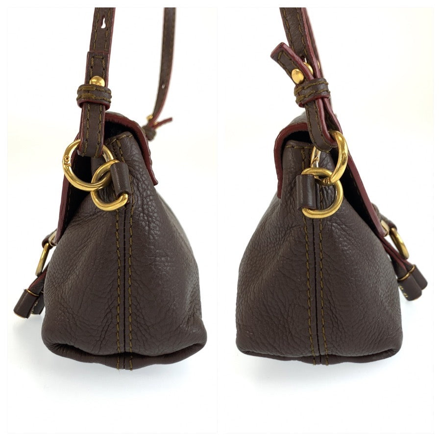 25658
Chloe クロエ マーシー ブラウン ゴールド金具 レザー ショルダーバッグ ポシェット レディース AB28