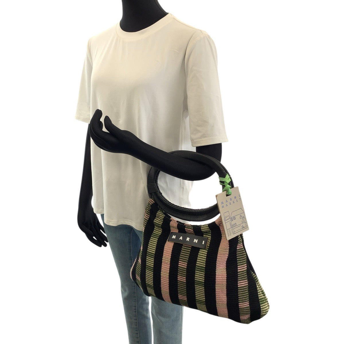 25663
MARNI マルニ MARNI MARKET BOAT BAG ブラック グリーン ピンク コットン / プラスチック ハンドバッグ レディース A17
