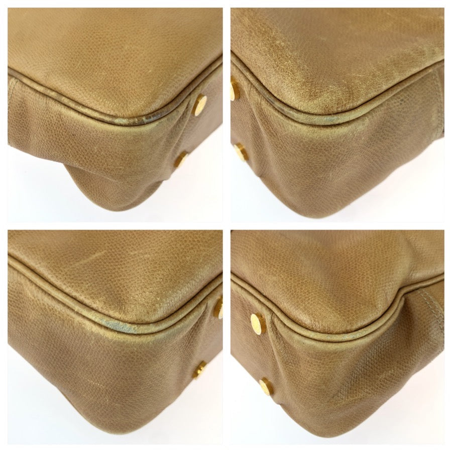 25677
LOEWE ロエベ アナグラム ベージュ ゴールド金具 レザー ビジネスバッグ ブリーフケース メンズ B17