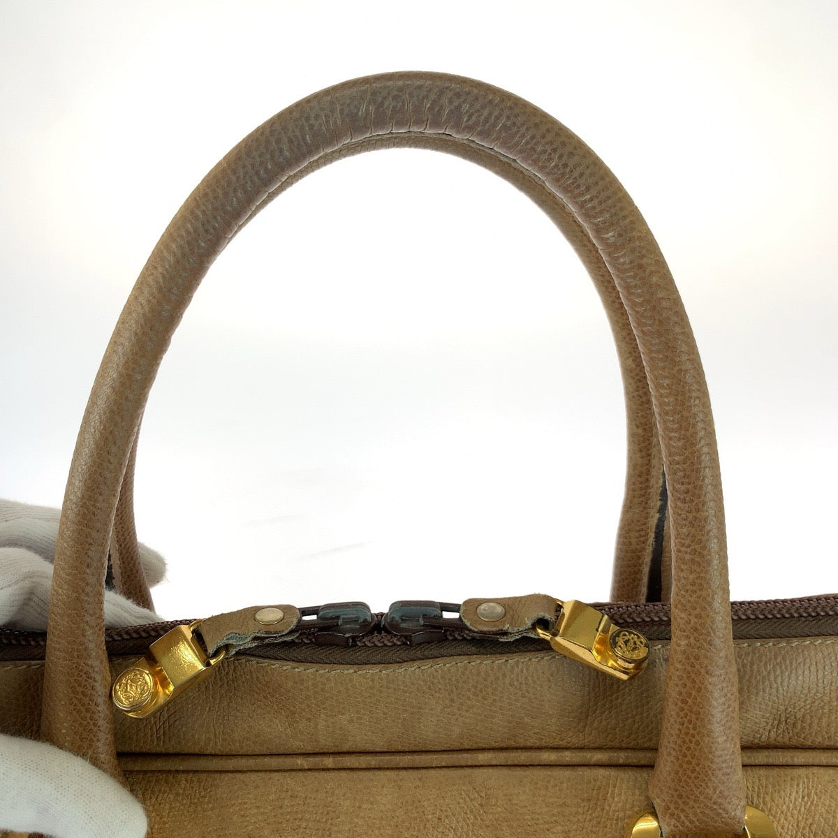 25677
LOEWE ロエベ アナグラム ベージュ ゴールド金具 レザー ビジネスバッグ ブリーフケース メンズ B17