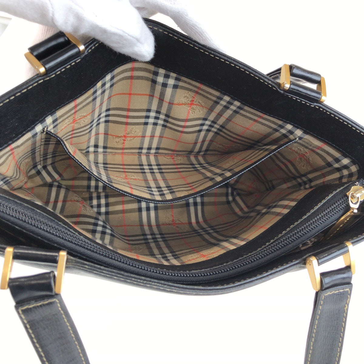 25679
BURBERRY バーバリー チェック柄 ブラック 黒 ゴールド金具 レザー トートバッグ ハンドバッグ レディース ABP28