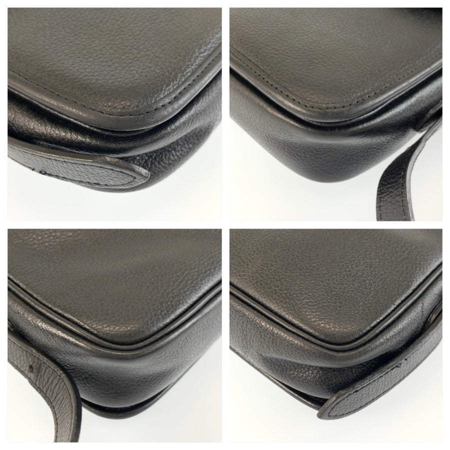 25687
YVES SAINT LAURENT イヴ サンローラン ヴィンテージ YSL ブラック 黒 ゴールド金具 レザー ショルダーバッグ ポシェット レディース ABP35