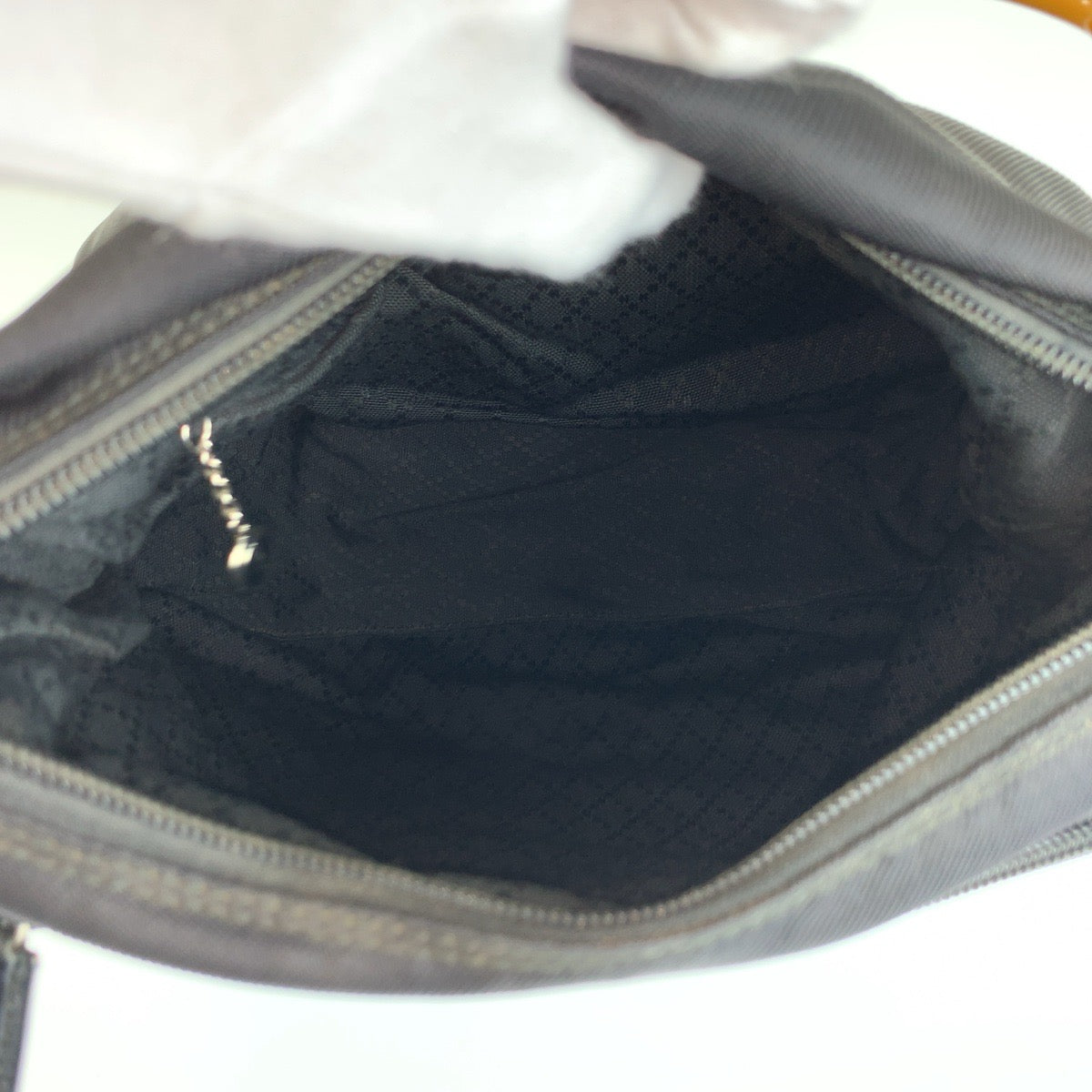 25697
GUCCI グッチ バンブー ブラック 黒 シルバー金具 ナイロン 000 0509 200 159 ショルダーバッグ レディース AB21