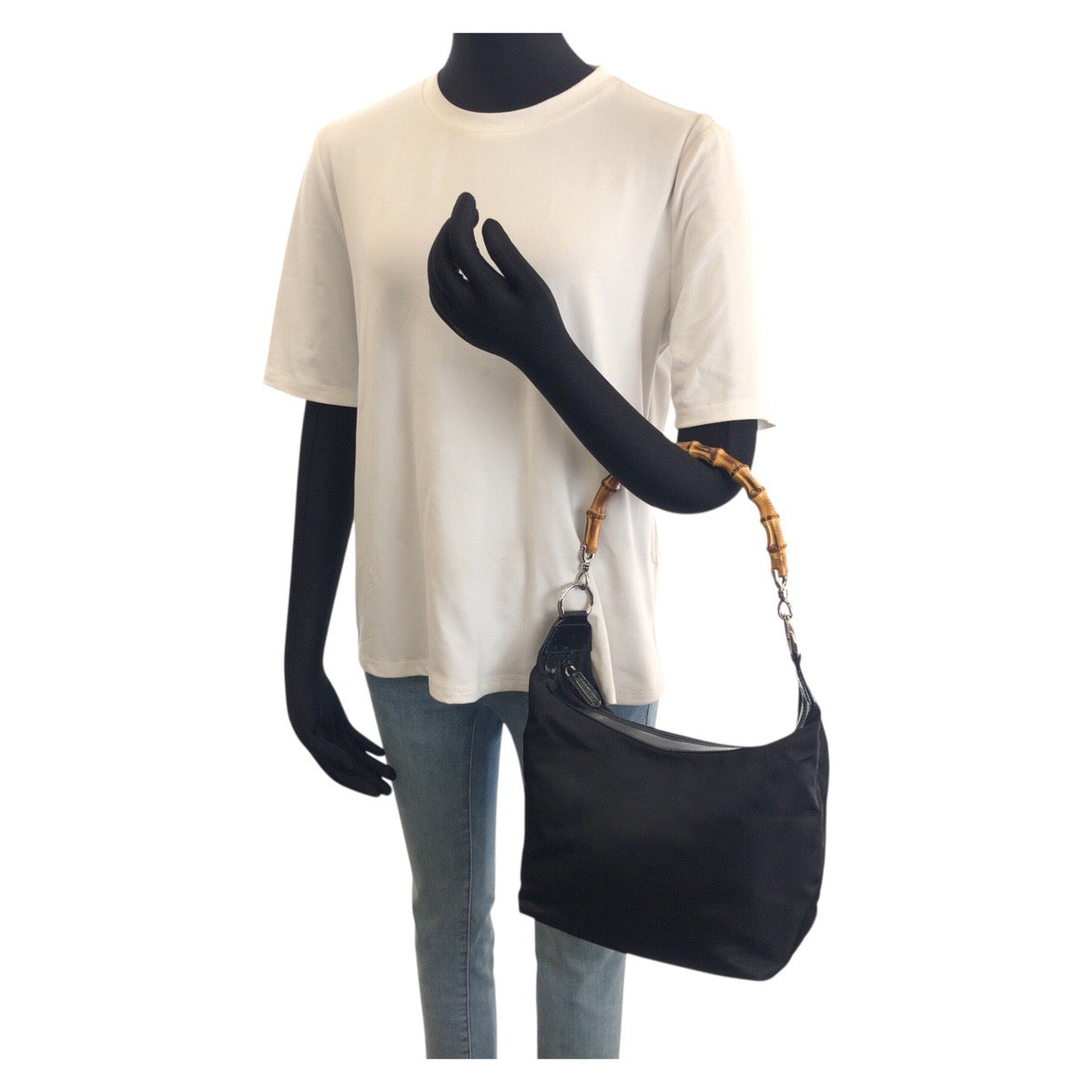 25698
GUCCI グッチ ヴィンテージ オールドグッチ バンブー ブラック 黒 シルバー金具 ナイロン / レザー 000 0531 ショルダーバッグ レディース A28