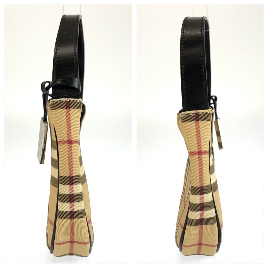 25701
BURBERRY バーバリー チェック柄 ベージュ ブラック シルバー金具 PVC ハンドバッグ ミニホーボー アクセサリーポーチ レディース ABP42