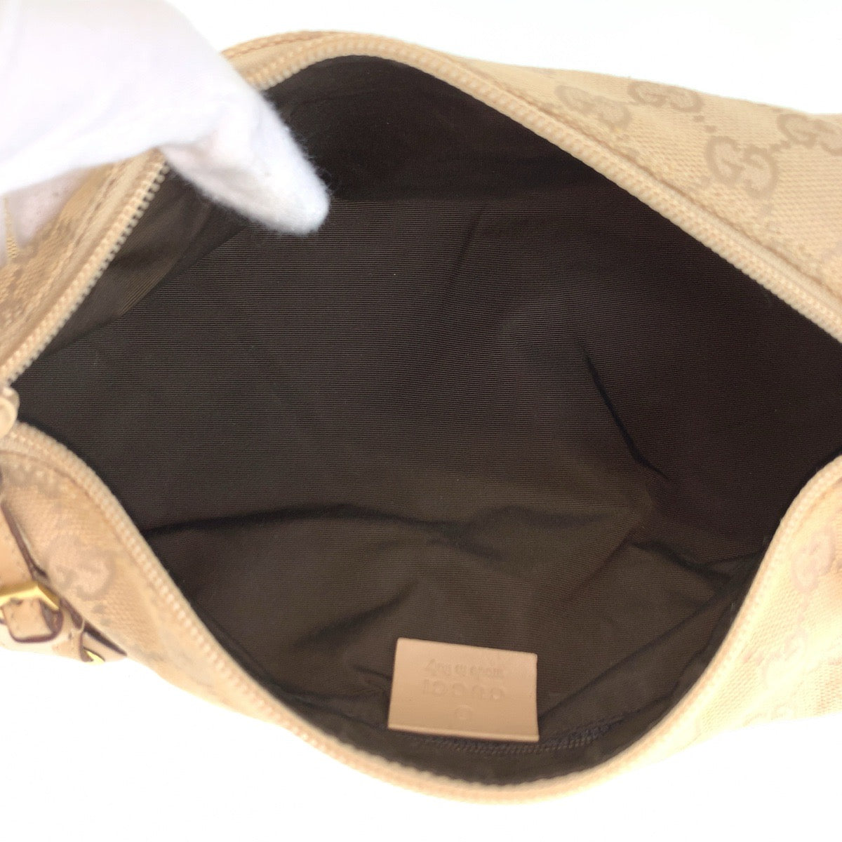 25702
GUCCI グッチ ベージュ ゴールド金具 GGキャンバス 92697 ショルダーバッグ レディース ABP35