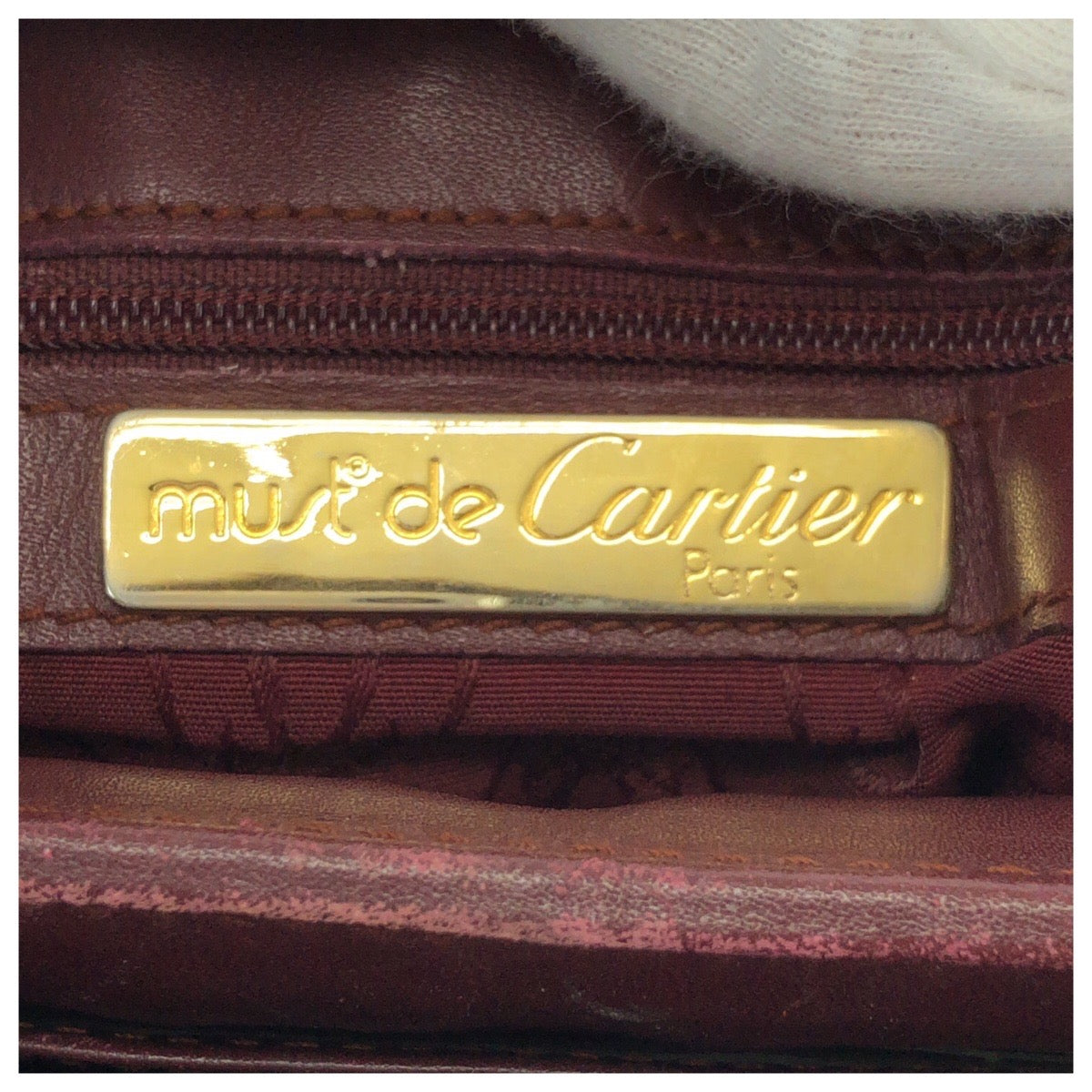 25707
CARTIER カルティエ ヴィンテージ マストライン ワインレッド ボルドー ゴールド金具 レザー ショルダーバッグ メッセンジャーバッグ レディース ABP28