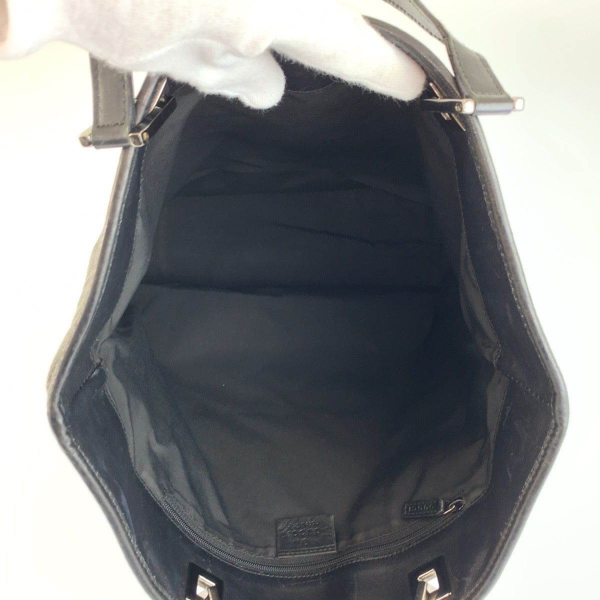 25735
GUCCI グッチ ブラック 黒 シルバー金具 GGキャンバス / レザー 31243 トートバッグ ショルダーバッグ レディース AB35