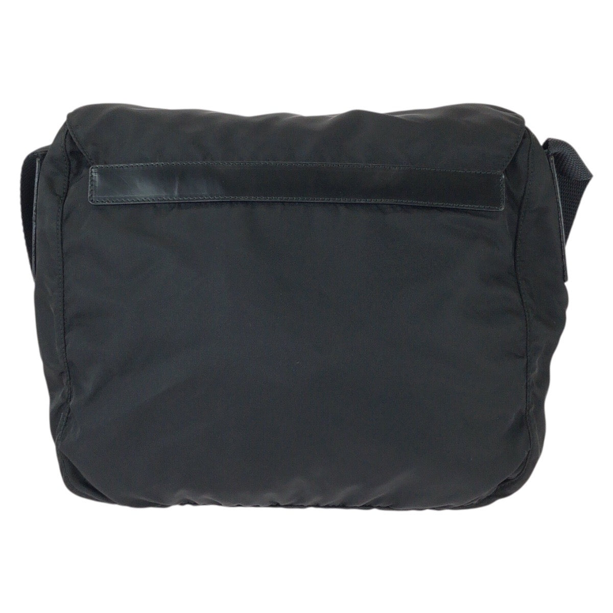 25748
PRADA プラダ テスート 三角ロゴプレート ブラック 黒 シルバー金具 ナイロン / レザー ショルダーバッグ メッセンジャーバッグ レディース ABP35