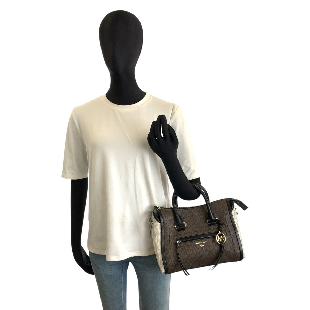 25758
Michael Kors マイケルコース MKシグネチャー サッチェル ブラウン ホワイト ブラック PVC 30S0GCCS1V ハンドバッグ ショルダーバッグ レディース ABP14