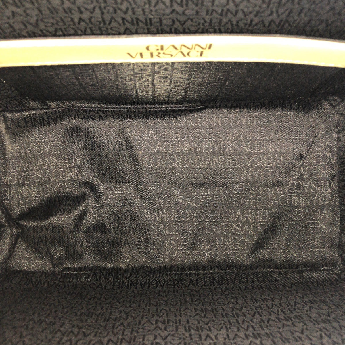 25763
VERSACE ヴェルサーチ ヴィンテージ サンバースト タッセル イエロー ゴールド金具 レザー / メッキ ハンドバッグ レディース ABP35
