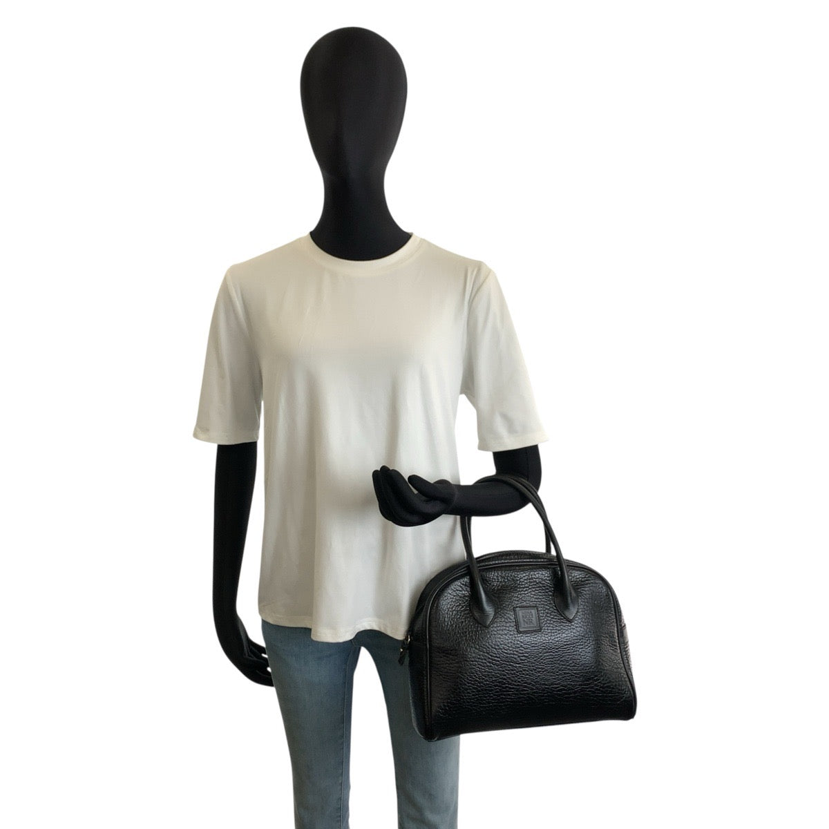 25780
NINA RICCI ニナリッチ ブラック 黒 レザー ハンドバッグ レディース AB3