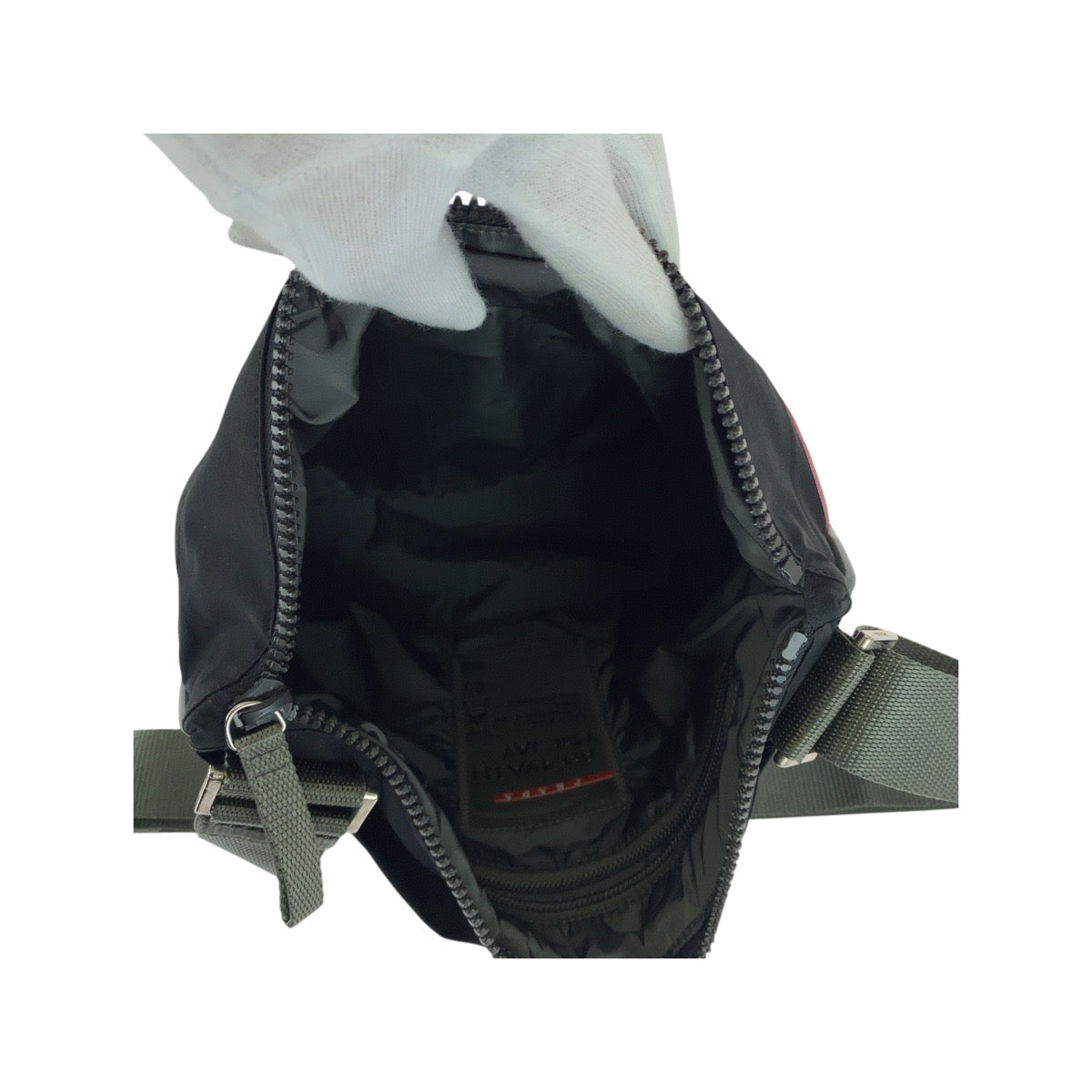 25866
PRADA SPORTS プラダスポーツ ブラック カーキ シルバー金具 ナイロン ショルダーバッグ ポシェット メンズ ABP30
