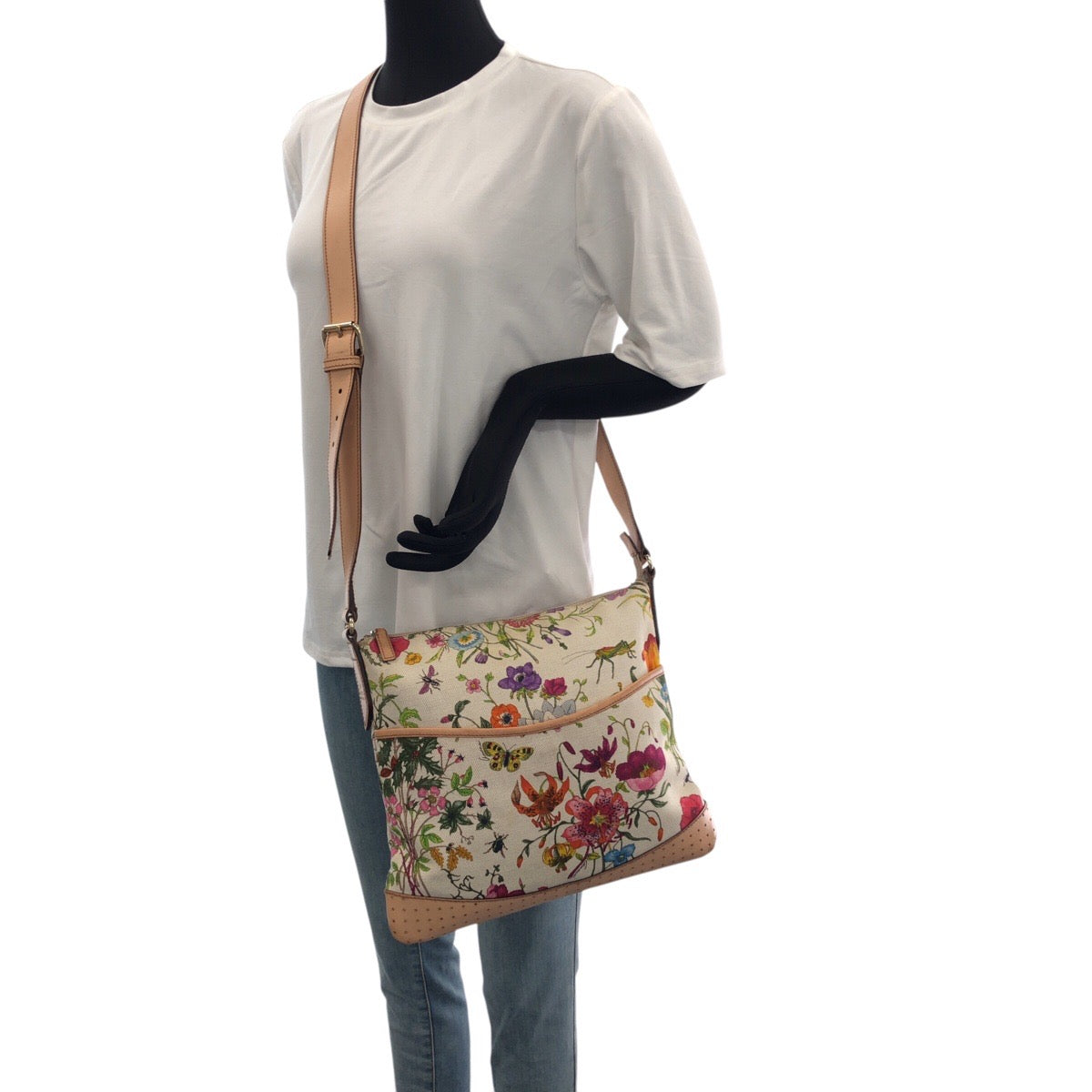 25874
GUCCI グッチ フローラ マルチカラー ゴールド金具 キャンバス / レザー 145857 ショルダーバッグ メッセンジャーバッグ レディース ABP36