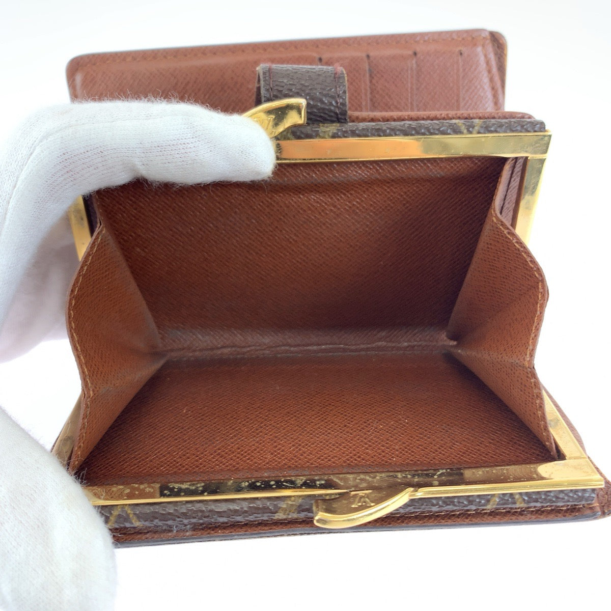 25882
LOUIS VUITTON ルイヴィトン モノグラム ポルトフォイユ ヴィエノワ ブラウン ゴールド金具 PVC M61674 折財布 コンパクトウォレット レディース AB16