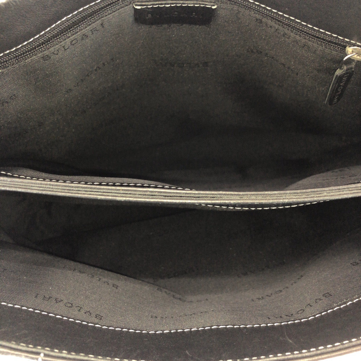 25904
BVLGARI ブルガリ ヴィンテージ 2way ブラック 黒 シルバー金具 レザー トートバッグ ショルダーバッグ レディース AB22