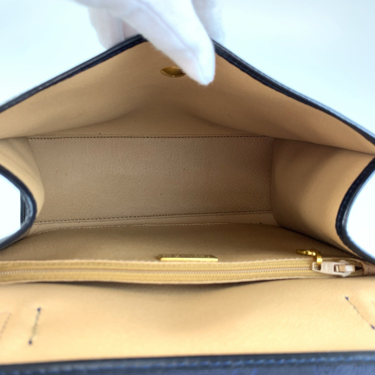 25938
Christian Dior クリスチャンディオール ヴィンテージ トロッター ネイビー ゴールド金具 PVC ハンドバッグ レディース ABP38