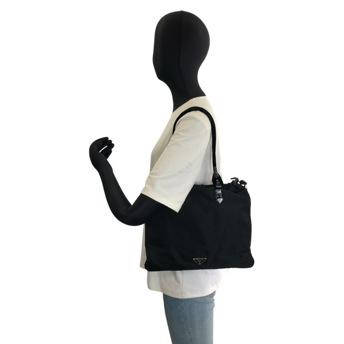 25939
PRADA プラダ テスート 三角ロゴプレート ブラック 黒 シルバー金具 ナイロン トートバッグ ショルダーバッグ レディース ABP38