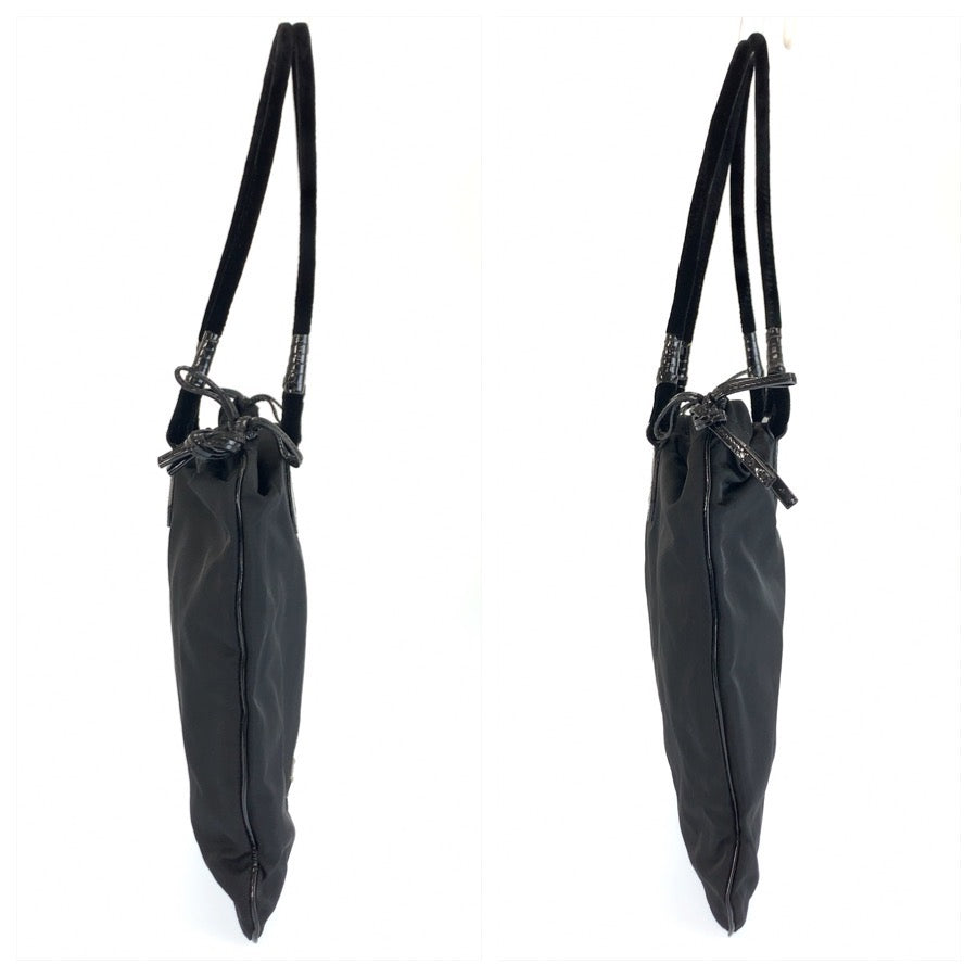 25939
PRADA プラダ テスート 三角ロゴプレート ブラック 黒 シルバー金具 ナイロン トートバッグ ショルダーバッグ レディース ABP38