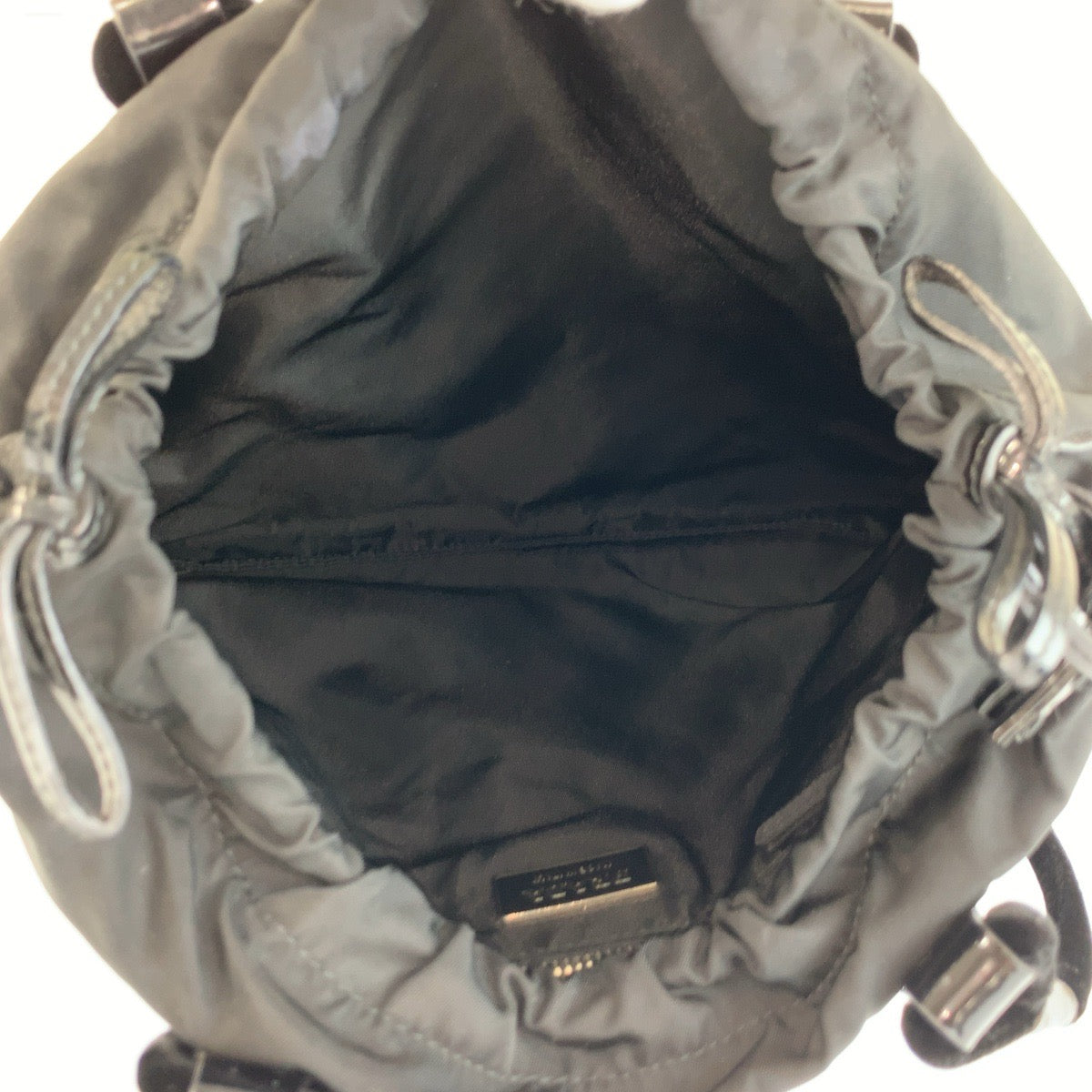 25939
PRADA プラダ テスート 三角ロゴプレート ブラック 黒 シルバー金具 ナイロン トートバッグ ショルダーバッグ レディース ABP38