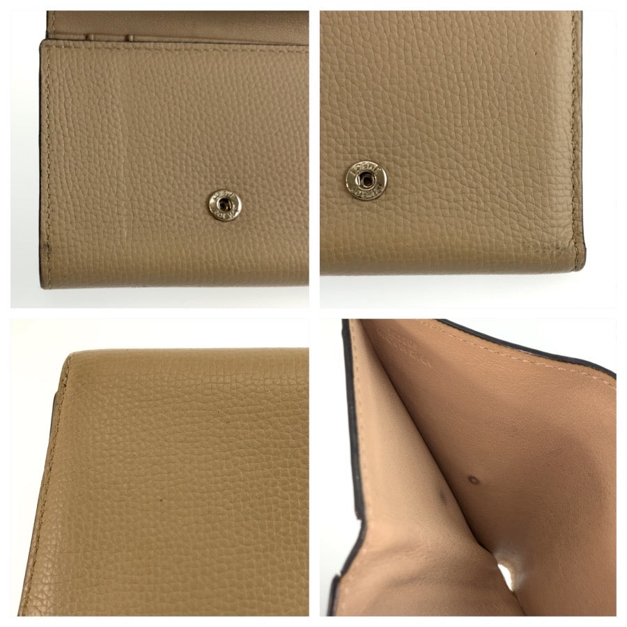 25949
LOEWE ロエベ アナグラム ベージュ シルバー金具 レザー 折財布 トライフォールドウォレット レディース ABP21